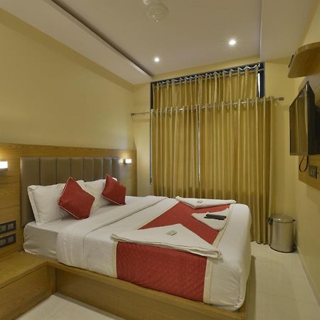 Hotel Residency Park Mumbai Bagian luar foto
