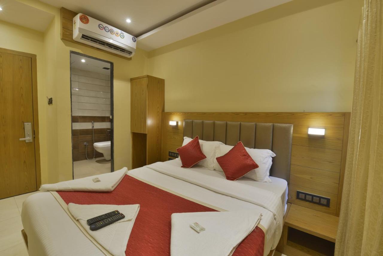 Hotel Residency Park Mumbai Bagian luar foto