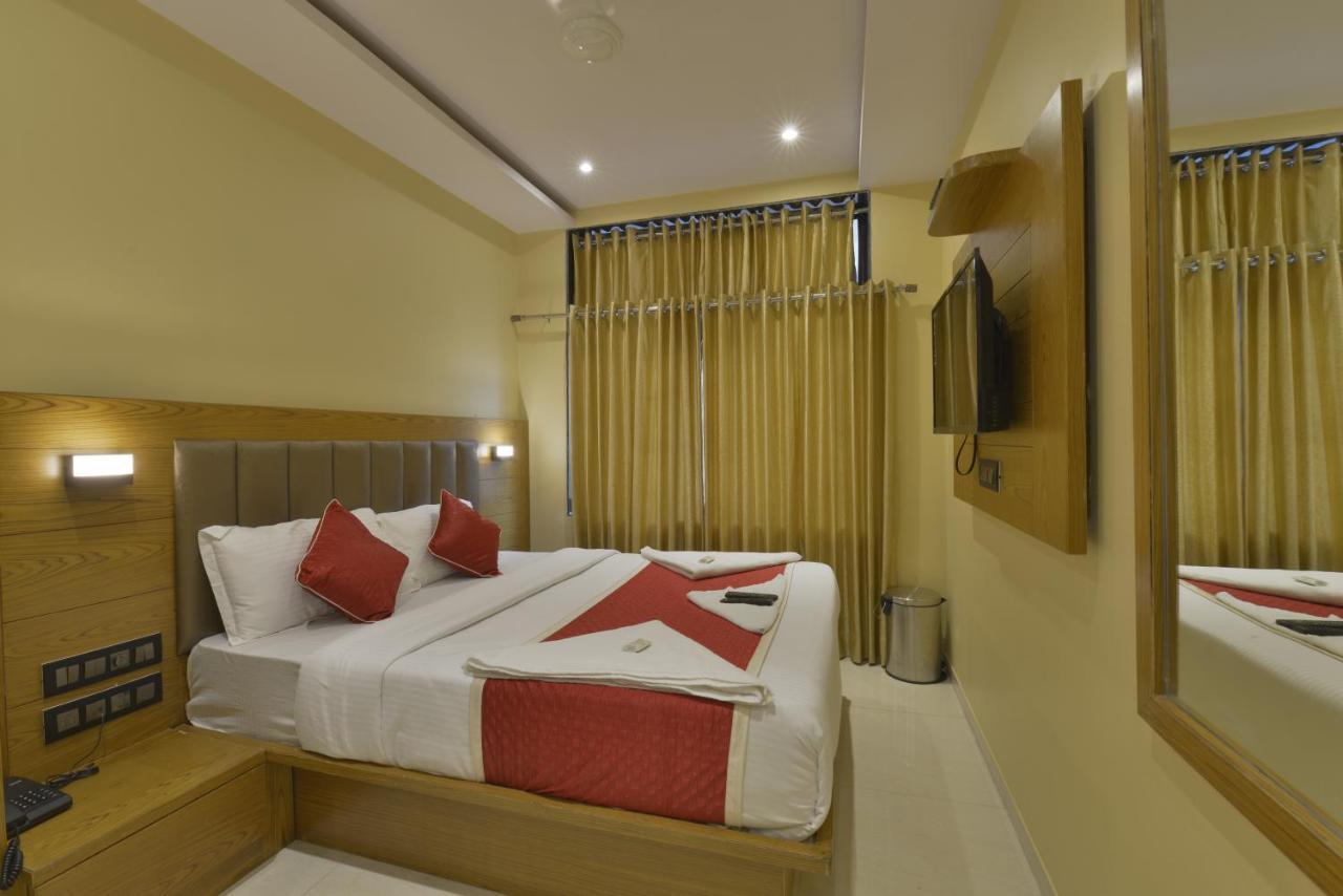 Hotel Residency Park Mumbai Bagian luar foto