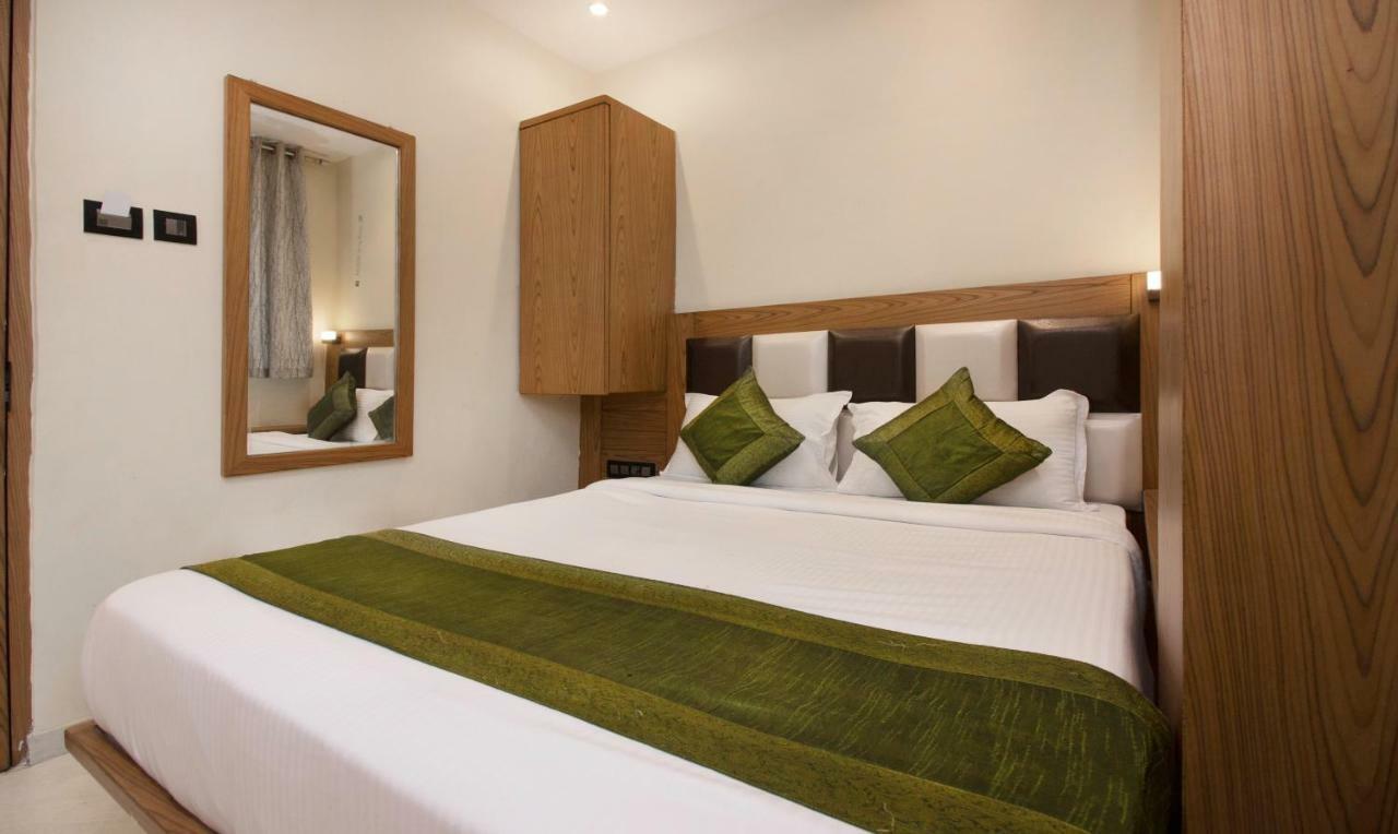 Hotel Residency Park Mumbai Bagian luar foto
