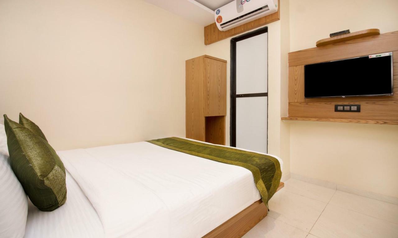 Hotel Residency Park Mumbai Bagian luar foto