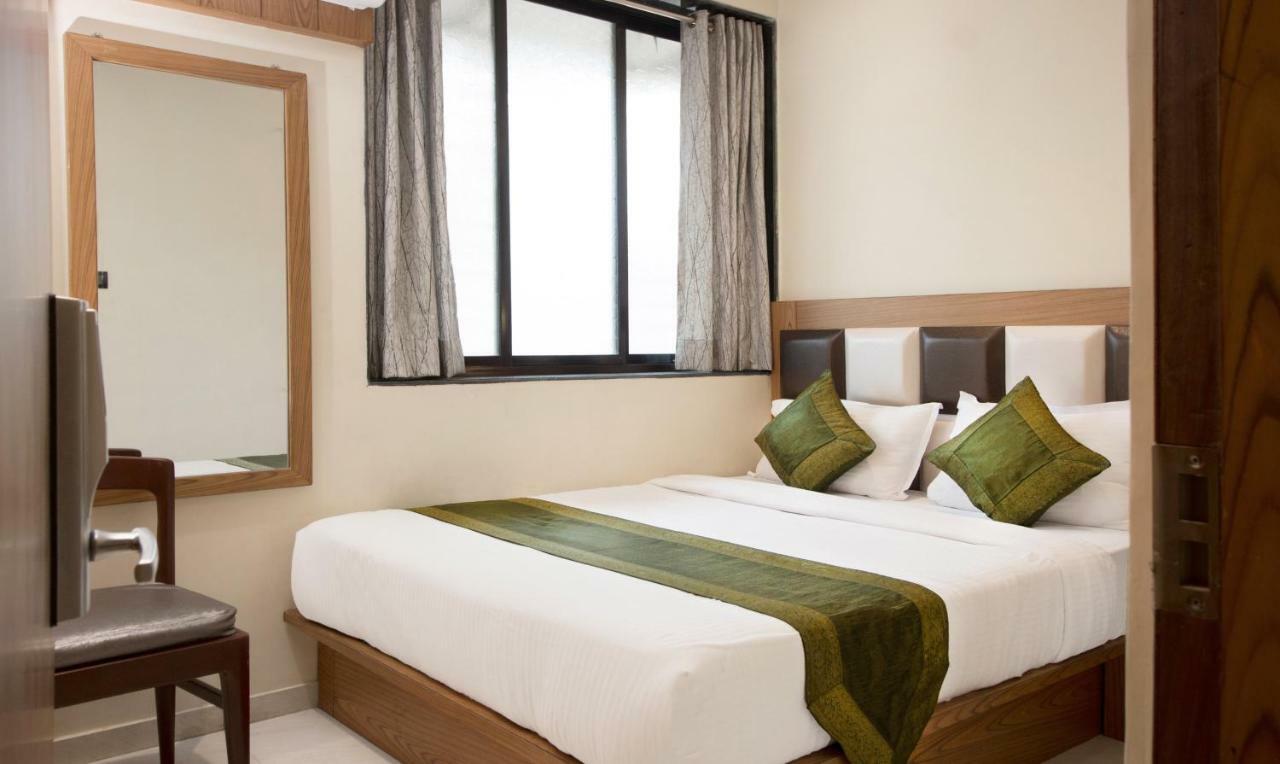 Hotel Residency Park Mumbai Bagian luar foto